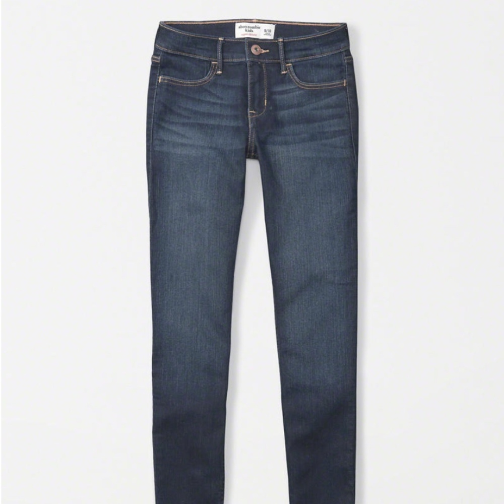NWOT Abercrombie Kids Dark Wash Super Skinny Jeans